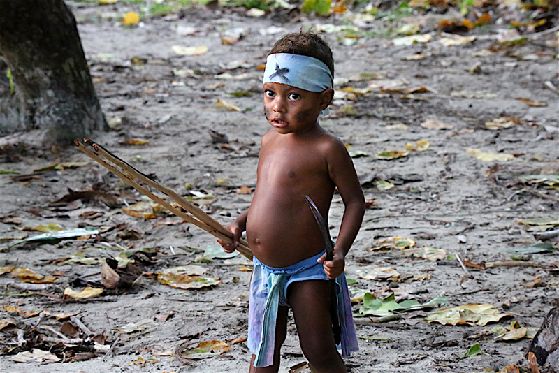 Wogasia Spear Festival : Santa Catalina : Solomon Islands : Events : Photo Projects :  Richard Moore Photography : Photographer : 